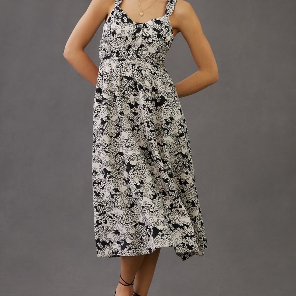 NWT Anthropologie Printed Floral Midi Dress Back Cutout Size Small Petite